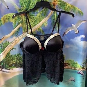 APT 9 Teddy  sexy feminine white black lace nice cups to push up bust. Shiny